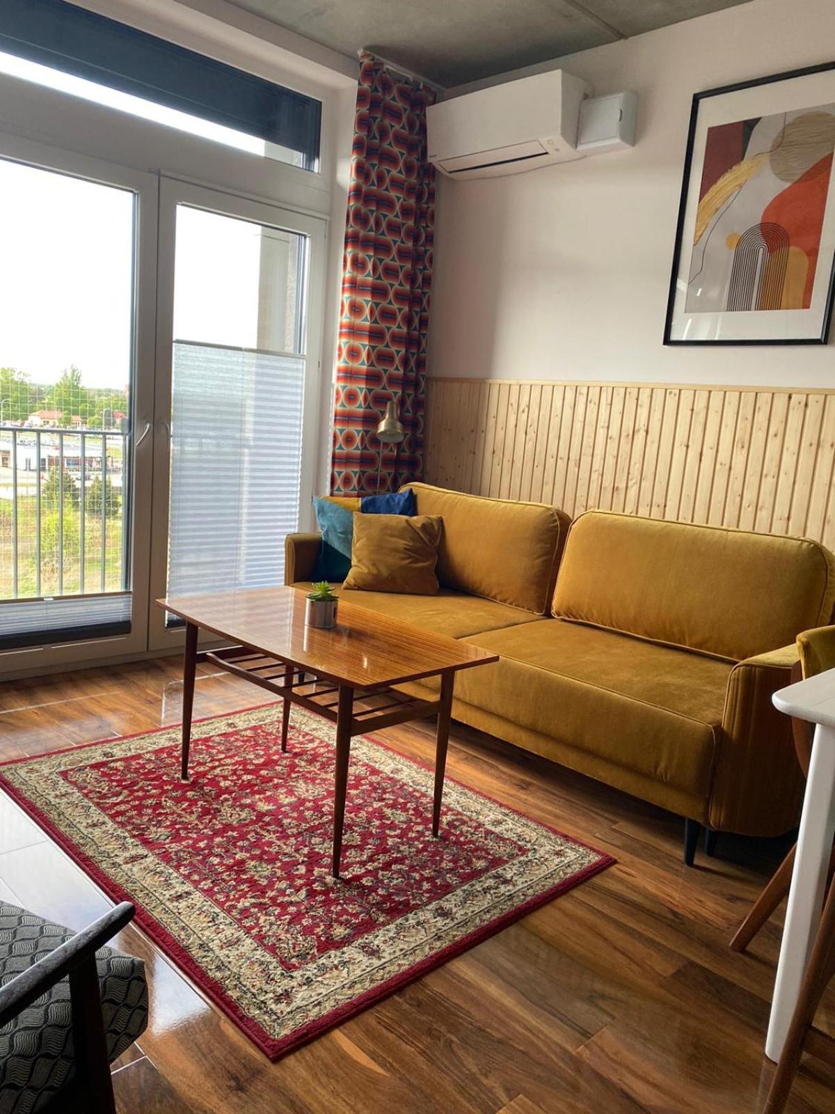 Lux Lotnisko Apartment - Wroclaw — Zdjęcia 1